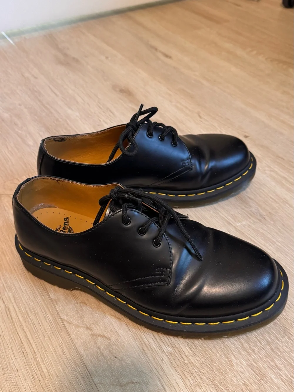 Dr. Martens 1461 Smooth Leather Oxfords